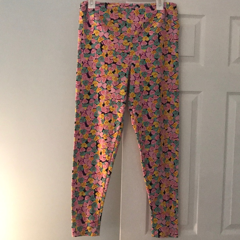 Valentine LuLaRoe leggings